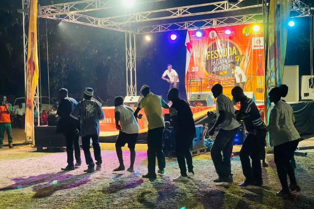 Sobbra célèbre la culture Dagara