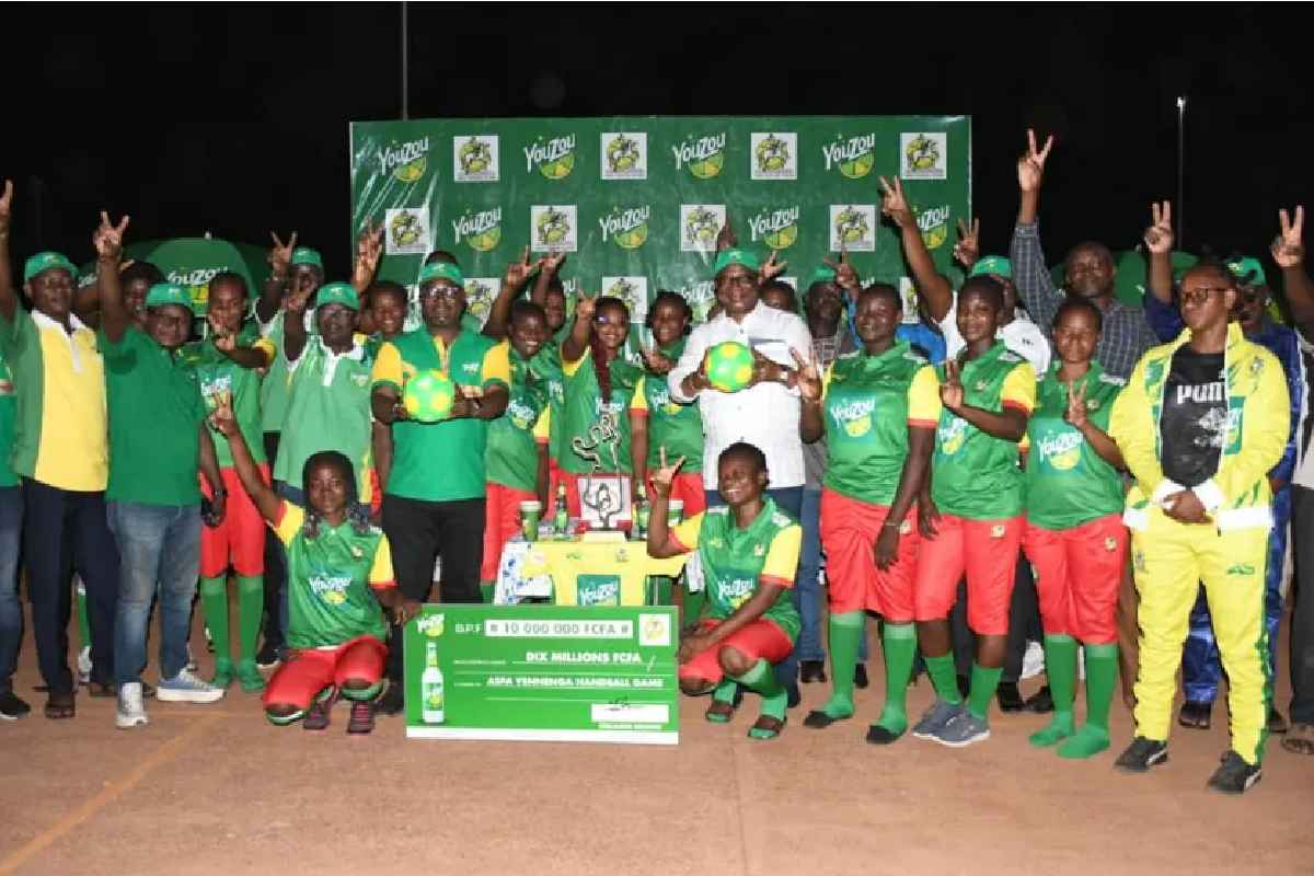 Youzou, fier partenaire de l’équipe de handball féminin de l’ASFA YENNENGA